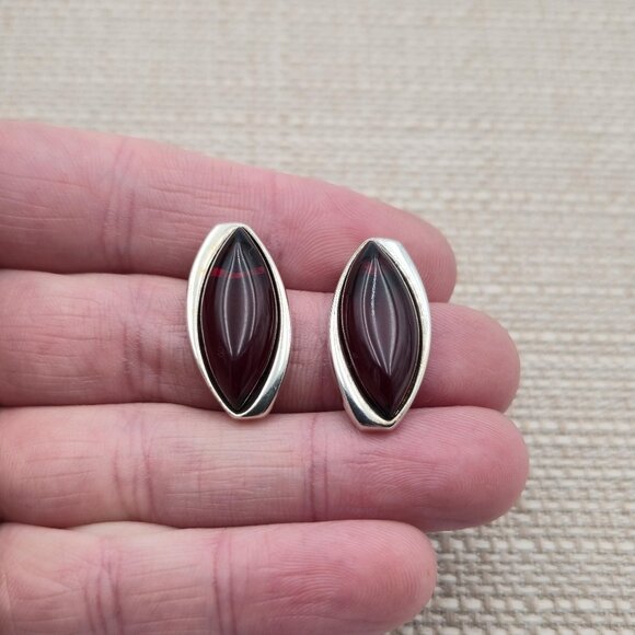 Sterling Silver Quality Made Dark Orange Red Material Earrings A4273